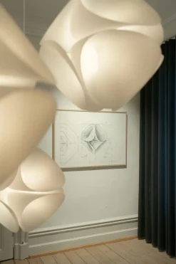 Nova Pendant