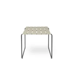 Ocean Table av Nanna Ditzel