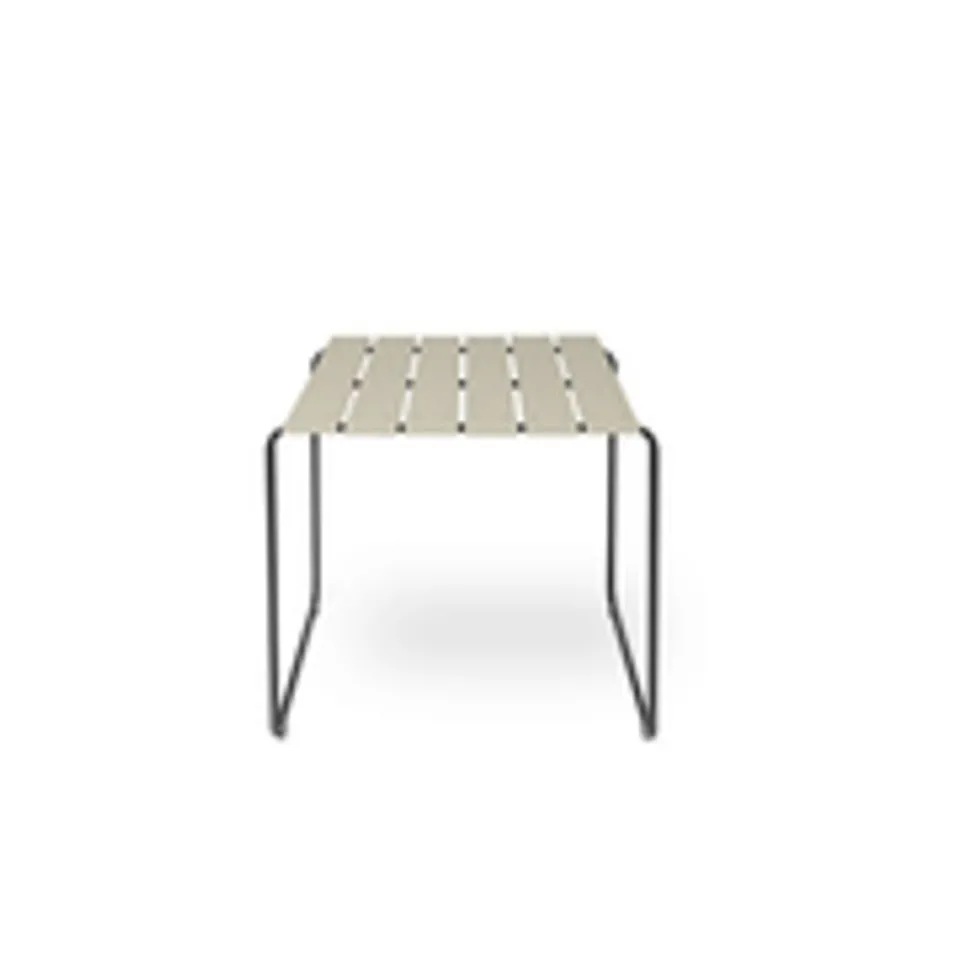 Ocean Table av Nanna Ditzel