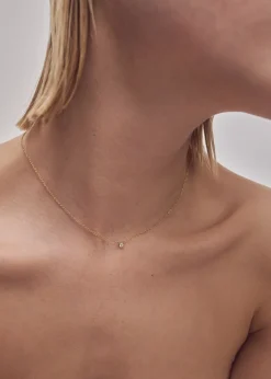 Oda Floating Necklace