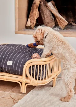 Otto Dog Bed