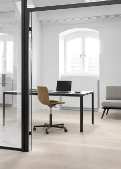 Pato Office Chair 4022 by Welling/Ludvik - Full Upholstery
