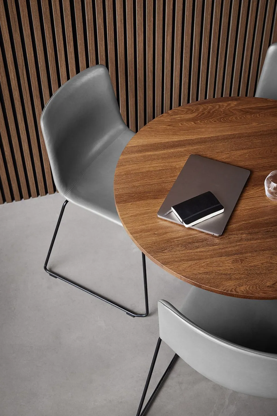 Pato Sledge Chair 4100 by Welling/Ludvik