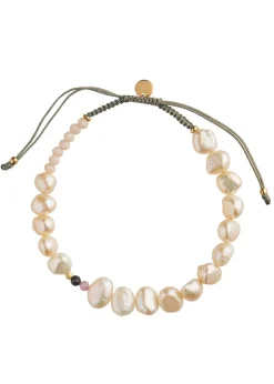 Perlie Soft Pink Bracelet