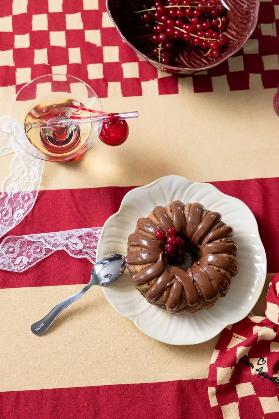 Plate Poppy