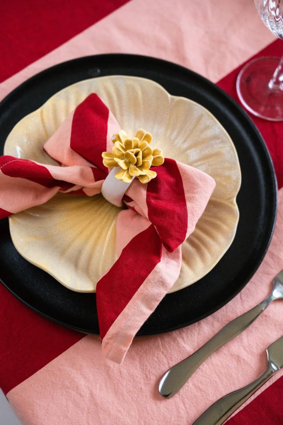 Plate Poppy