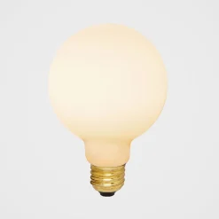 Porcelain II 6 Watt Bulb
