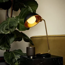 Porcelain II 6 Watt Bulb