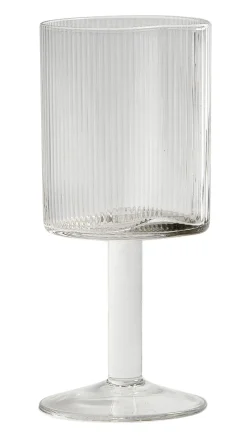 Red wine glass Ripe