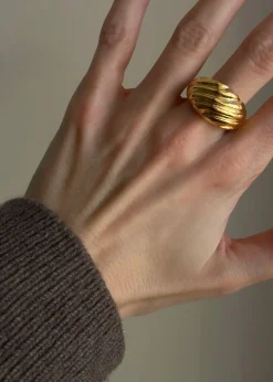 Secret Ring