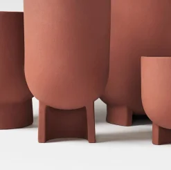 Serene Flowerpot