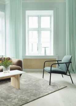 Shelter table lamp