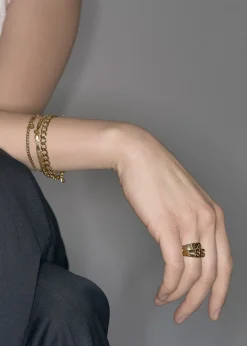 Sis Ring