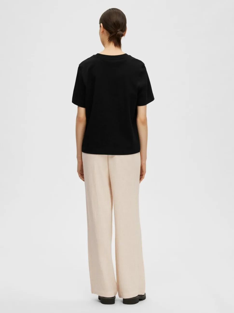 SLFEssential SS Boxy Tee NOOS