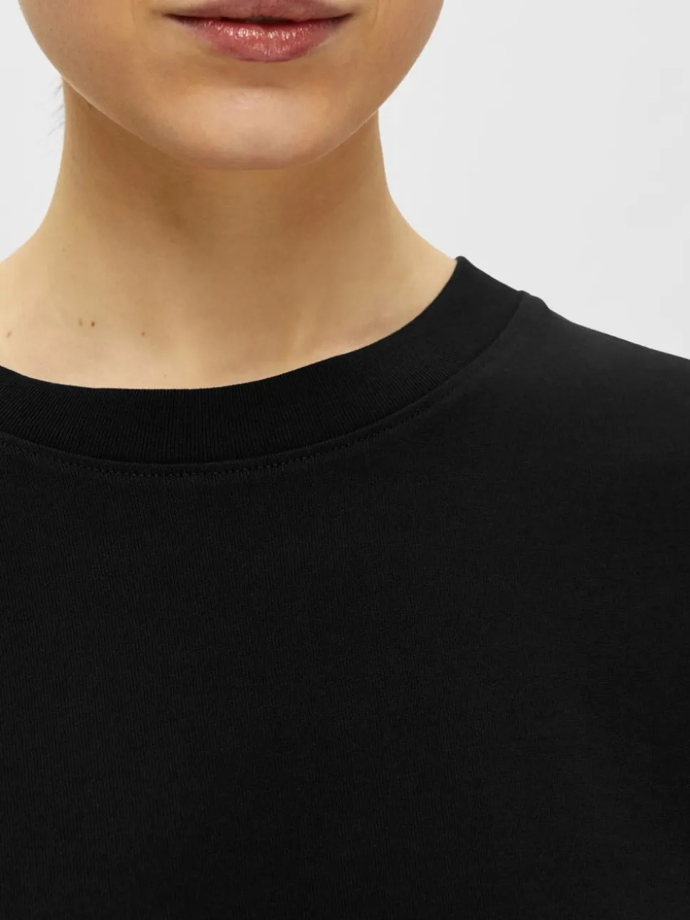 SLFEssential SS Boxy Tee NOOS