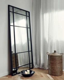 SPIRIT wall mirror