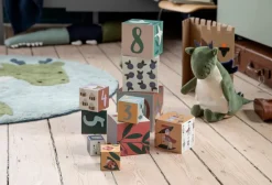 Stacking boxes
