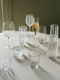 Stripe Red Wine Glass