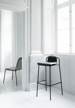 Studio Chair