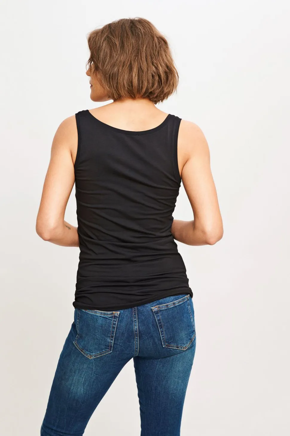 Sue Solid Top