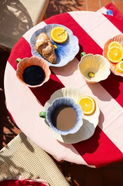 Tea Cup Poppy