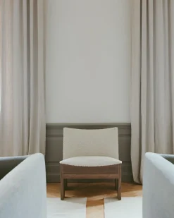 Tenon Lounge Chair