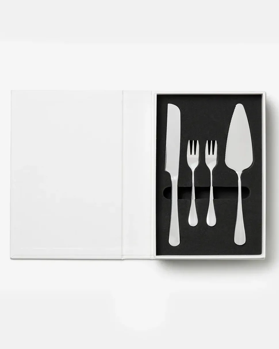 The Essentials - Cake Tools