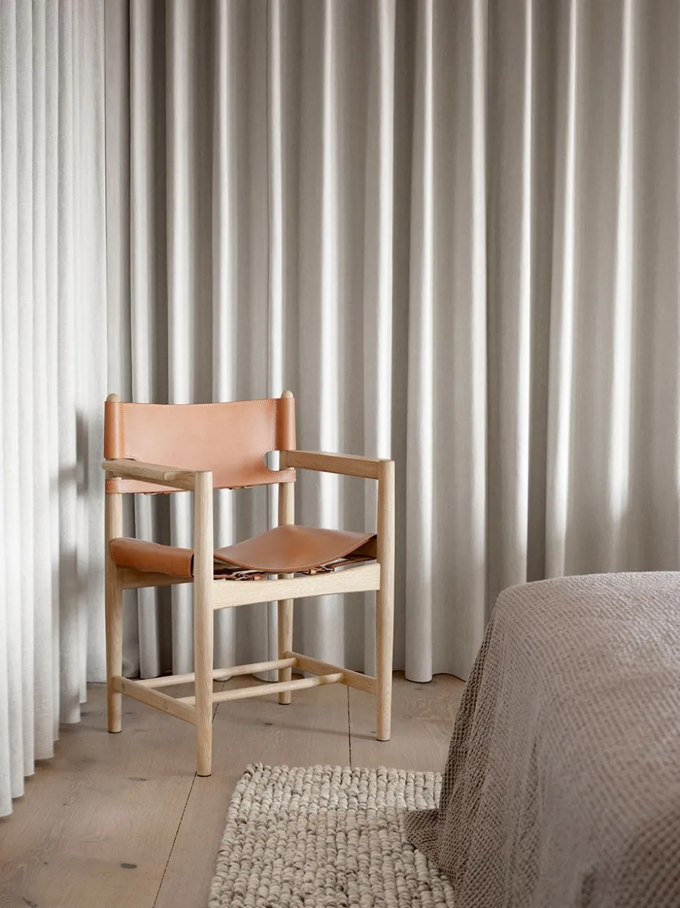 The Spanish Chair 3237 by Børge Mogensen