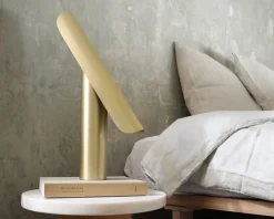 T-Lamp