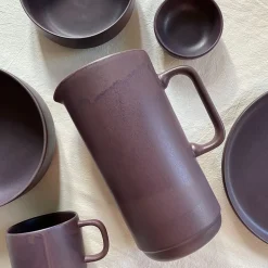 TOTO jug
