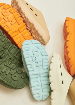 Trek Closed Sandal