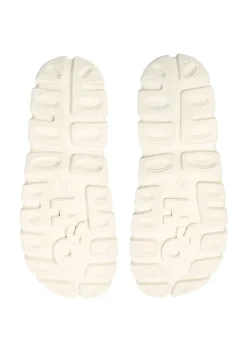 Trek Closed Sandal