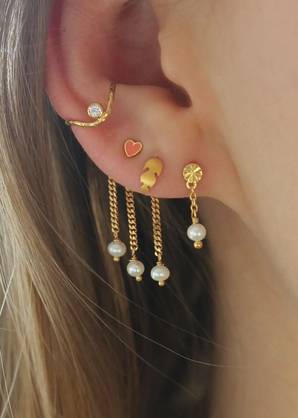 Tres Petit Etoile Earring With Pearl