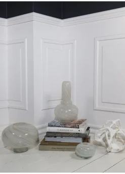 Twirl Vase