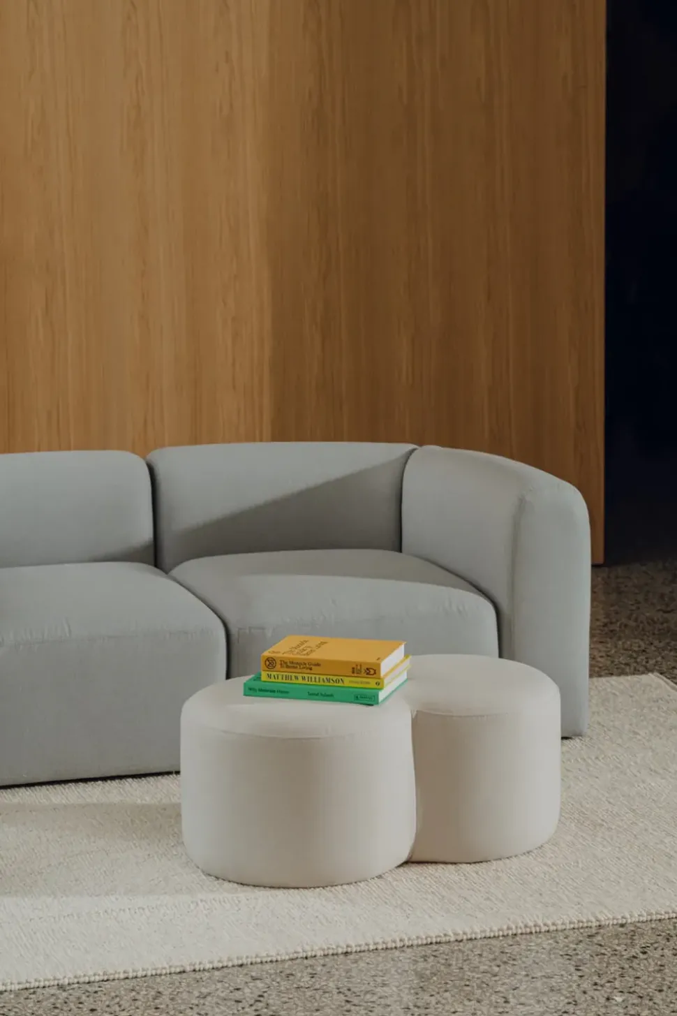 Umbo Pouf