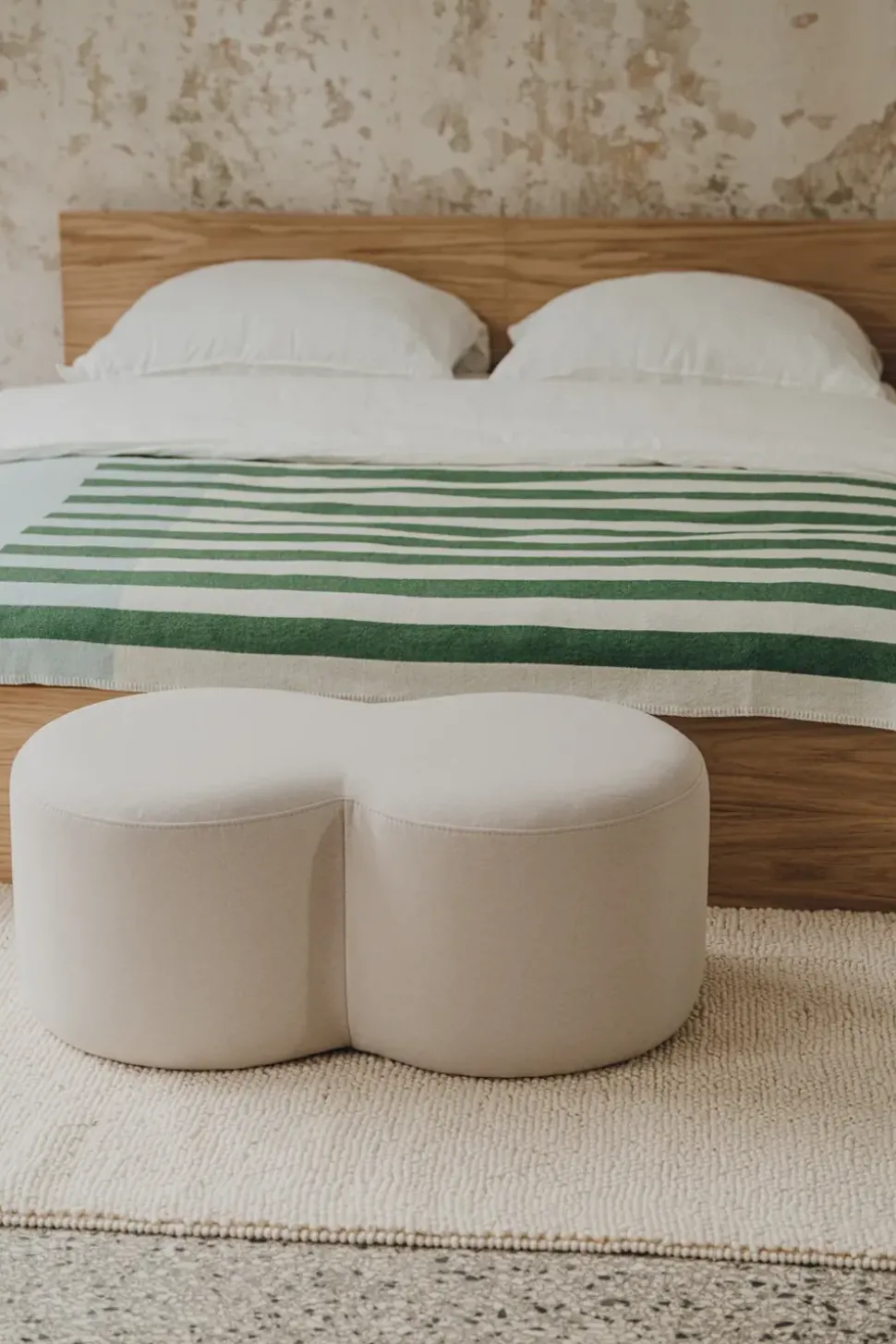Umbo Pouf