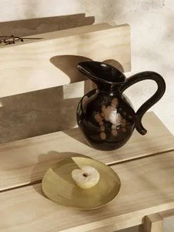 Verso Jug