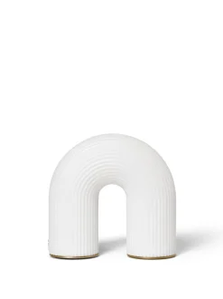 Vuelta Portable Lamp