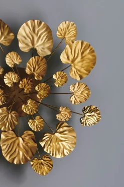 Wall Flower
