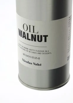 Walnut oil