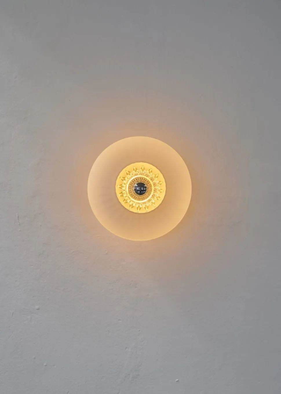 Wave Optic Opal Lamp