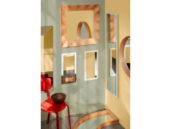 Wavy Mirror
