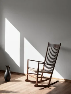 Wegner J16 Rocking Chair 16000 by Hans J. Wegner