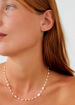 White Dreams Necklace