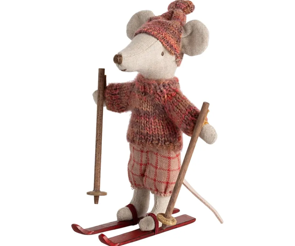 Winter mouse with ski set
