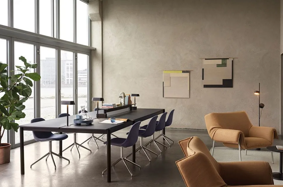 Wrap Lounge Chair