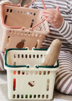 Yummy Shopping Basket